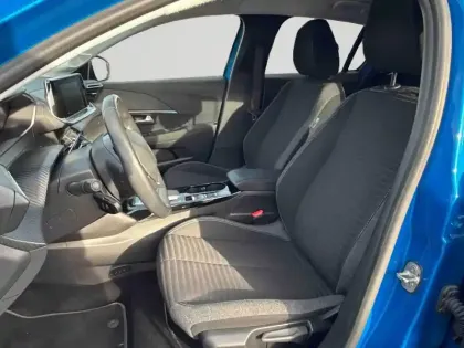 Photo 11 Peugeot 208  e- 136ch Style