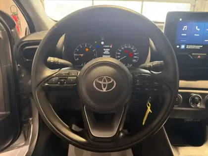 Photo 11 Toyota Yaris  120 VVT-i Dynamic Business 5p MC24