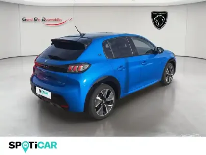 Photo 6 Peugeot 208  e- 136ch GT
