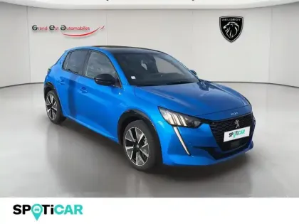 Photo 8 Peugeot 208  e- 136ch GT