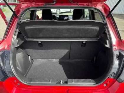 Photo 8 Suzuki Swift  1.2 Hybrid 83ch Pack