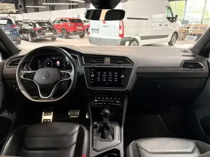 Photo 13 Volkswagen Tiguan  1.4 eHybrid 245ch R-Line DSG6