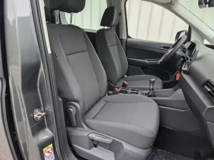 Photo 10 Ford Tourneo Connect Grd  2.0 EcoBlue 102ch Trend