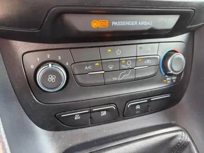 Photo 15 Ford Transit Connect  L2 1.0E 100ch E85 Trend