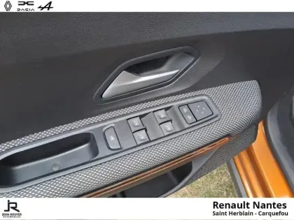 Photo 8 Dacia Sandero  1.0 ECO-G 100ch Stepway Expression