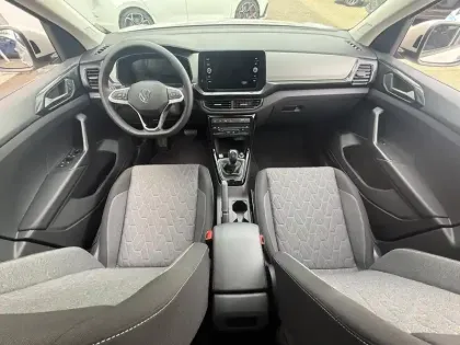 Photo 12 Volkswagen T-cross  1.0 TSI 116ch VW Edition DSG7