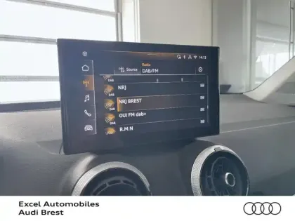 Photo 9 Audi Q2  35 TFSI 150ch Design S tronic 7
