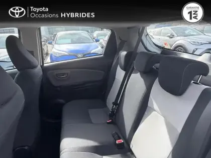 Photo 11 Toyota Yaris  70 VVT-i Ultimate 5p