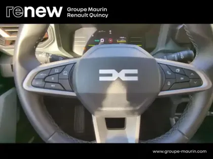 Photo 7 Dacia Duster  1.6 hybrid 140ch Extreme