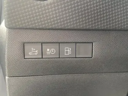 Photo 24 DS DS 4 II E-TENSE 225 RIVOLI AUTO