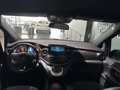 Photo 18 Mercedes CLA V 300 d 4MATIC AVANTGARDE Extr
