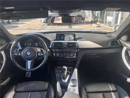 Photo 15 BMW SERIE 3 F30/F31 Touring 320d 190 ch BVA8