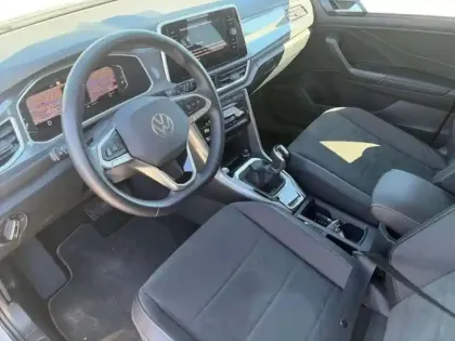 Photo 8 Volkswagen T-roc 1.5 TSI EVO2 150 Start/Stop DSG7 Style