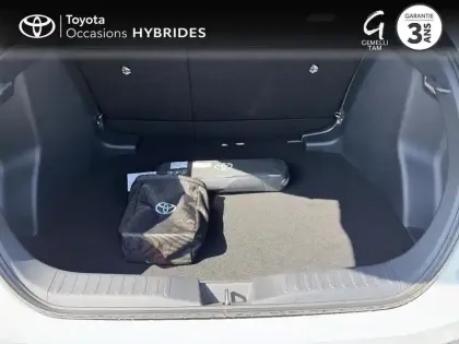 Photo 9 Toyota C-HR  1.8 Hybride 140ch Graphic MY26