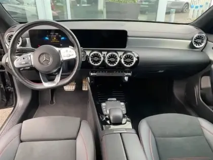 Photo 9 Mercedes CLA  180 d 116ch AMG Line 8G-DCT