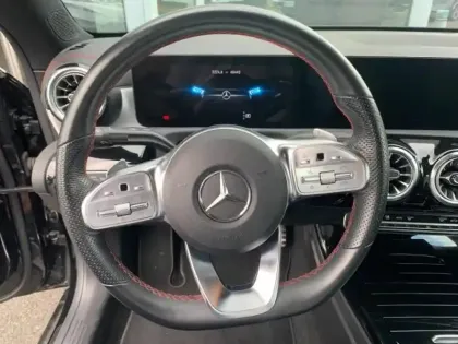 Photo 10 Mercedes CLA  180 d 116ch AMG Line 8G-DCT
