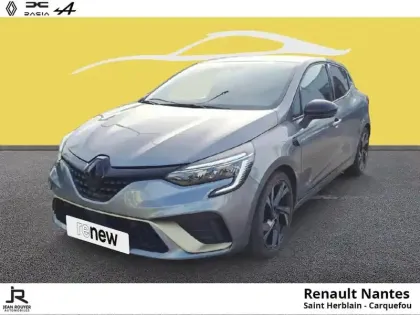 Photo Renault Clio E-tech Engineered