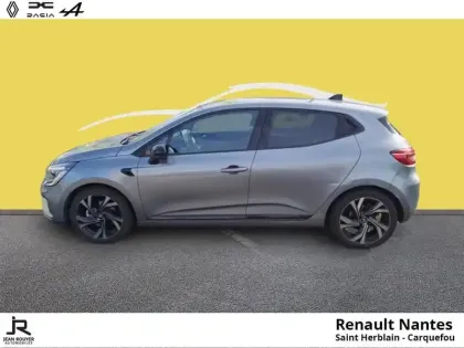 Photo 7 Renault Clio  1.6 E-Tech hybride 145ch Engineered