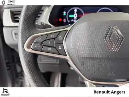 Photo 14 Renault Captur  1.8 E-Tech full hybrid 160ch Techno - 26