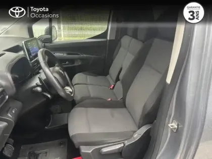 Photo 10 Toyota Proace  CITY Medium 130 VVT-i Business BVA RC22