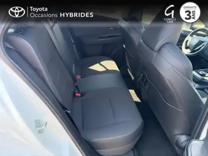 Photo 6 Toyota C-HR + 224ch 77kWh Design Grande Autonomie