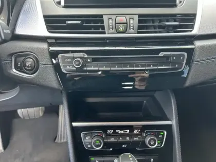 Photo 14 BMW Serie 2 Série 2 ActiveTourer 216dA 116ch M Sport