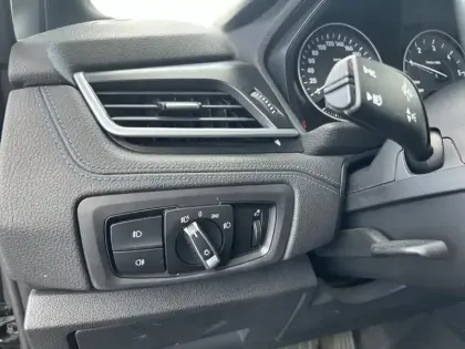 Photo 10 BMW Serie 2 Série 2 ActiveTourer 216dA 116ch M Sport