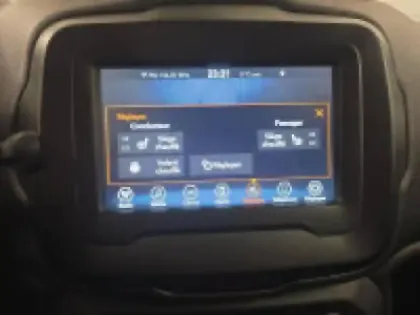 Photo 10 Jeep Renegade  1.0 GSE T3 120ch Quicksilver Winter Edition MY20