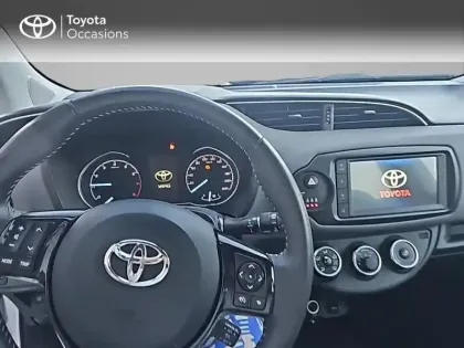 Photo 7 Toyota Yaris  70 VVT-i France Connect 5p RC19