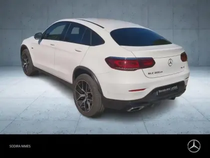 Photo 6 Mercedes GLC  Coupé 300 de 194+122ch AMG Line 4Matic 9G-Tronic