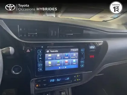 Photo 15 Toyota Auris  HSD 136h Design