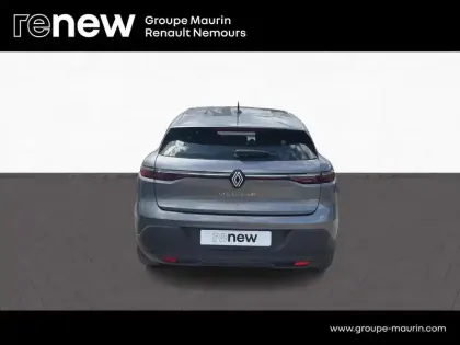 Photo 8 Renault Megane  E-Tech Electric EV60 130ch Evolution ER super charge -C