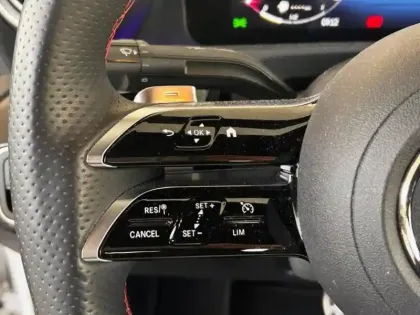 Photo 14 Mercedes CLA  180 d 116ch AMG Line 8G-DCT