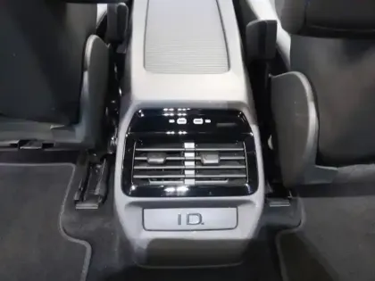 Photo 11 Volkswagen ID.4  174ch Pro 77 kWh Life Plus