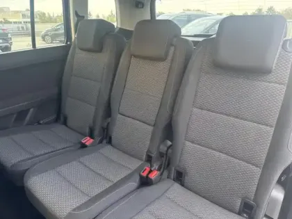 Photo 11 Volkswagen Touran  2.0 TDI 150ch Life Plus DSG7 7 places