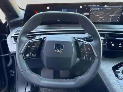 Photo 12 Peugeot 3008  1.2 Hybrid 136ch Allure e-DCS6