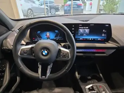 Photo 6 BMW Serie 1 Série 1 120A 170ch M Sport DKG7
