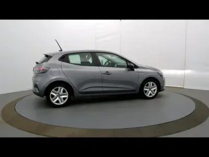 Photo 6 Renault Clio  1.5 dCi 100ch Evolution - 25
