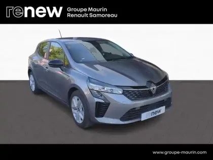 Photo 16 Renault Clio  1.5 dCi 100ch Evolution - 25