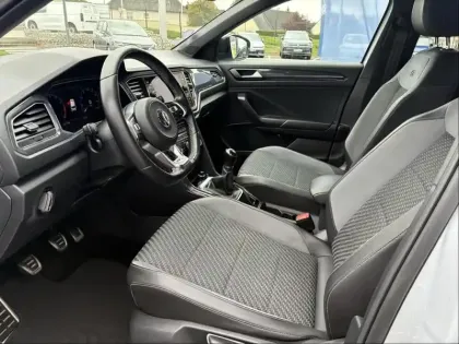 Photo 7 Volkswagen T-roc  1.5 TSI EVO 150ch R-Line Euro6d-T