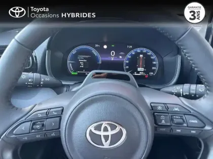 Photo 12 Toyota Yaris  130h Collection 5p MY26