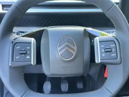 Photo 8 Citroën C3  1.2 Turbo 100ch MAX