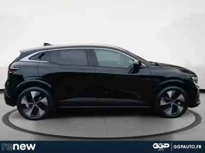Photo 20 Renault Megane  E-Tech Electric 220ch 60kWh Techno autonomie confort -25