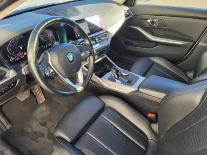 Photo 5 BMW Serie 3 Série 3 Touring 318dA MH 150ch Business Design