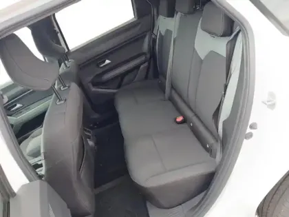 Photo 8 Dacia Bigster  1.2 mild hybrid 140ch Extreme