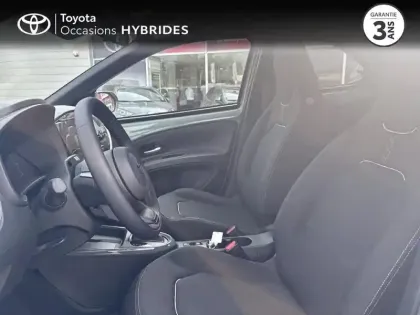 Photo 11 Toyota Aygo X  116h Graphic