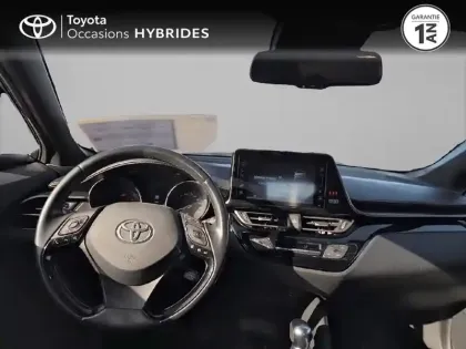 Photo 7 Toyota C-HR  122h Dynamic 2WD E-CVT