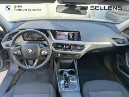 Photo 6 BMW Serie 1 Série 1 116iA 109ch Business Design DKG7