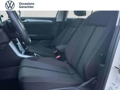 Photo 11 Volkswagen T-roc  1.5 TSI EVO 150ch Life Plus DSG7