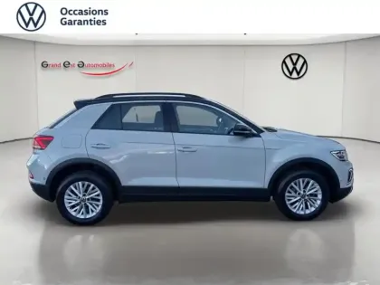 Photo 7 Volkswagen T-roc  1.5 TSI EVO 150ch Life Plus DSG7